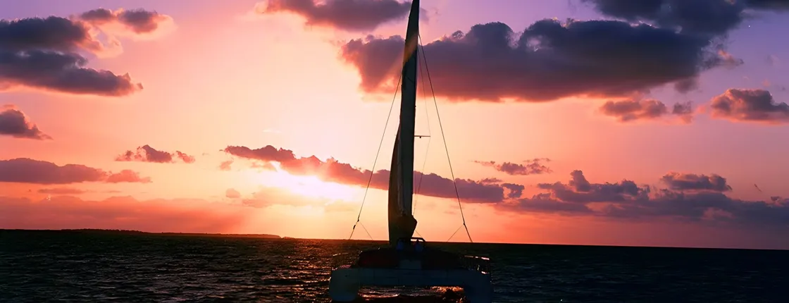 Sunset all-inclusive dinner cruise from Nassau