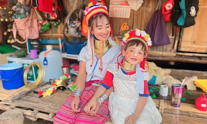 Long Neck Village, Silver Temple & Chiang Mai Top Cultural Sites