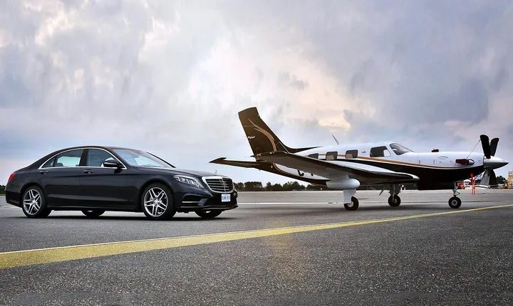 Private Luxury Transfer from Paris to Bourget Airport