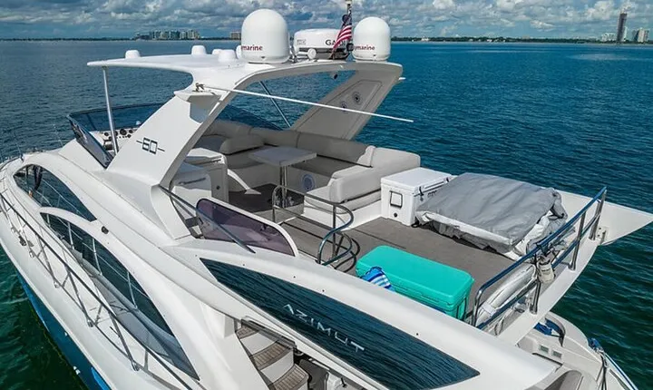 Miami Yacht 60