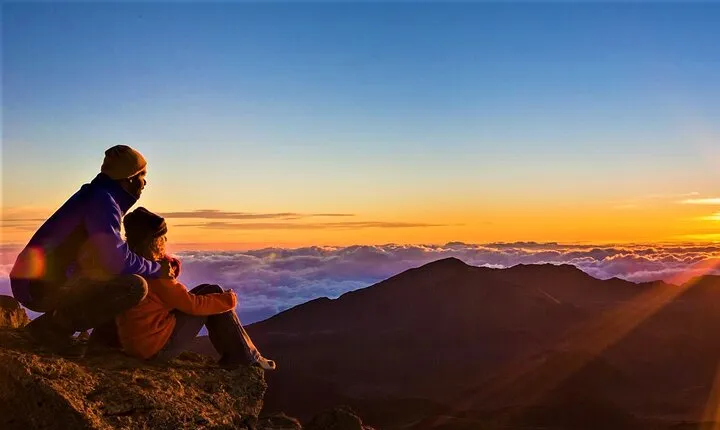 Haleakala Classic Vehicle Sunrise Tour with Breakfast