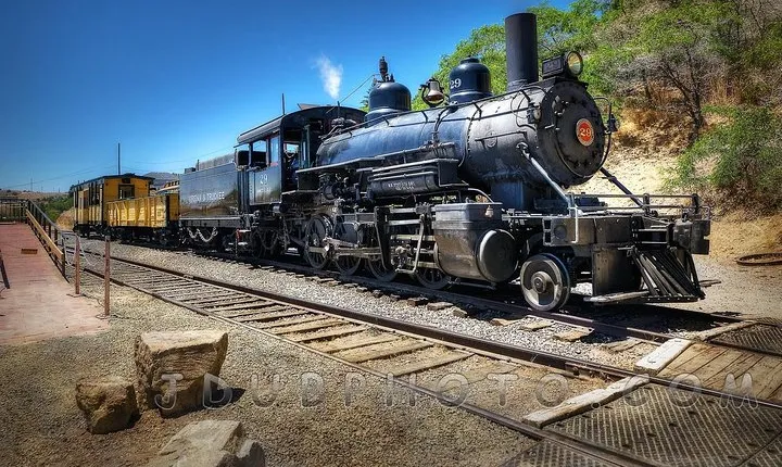 Wild West Day Trip to Virginia City from Tahoe with Train Ride
