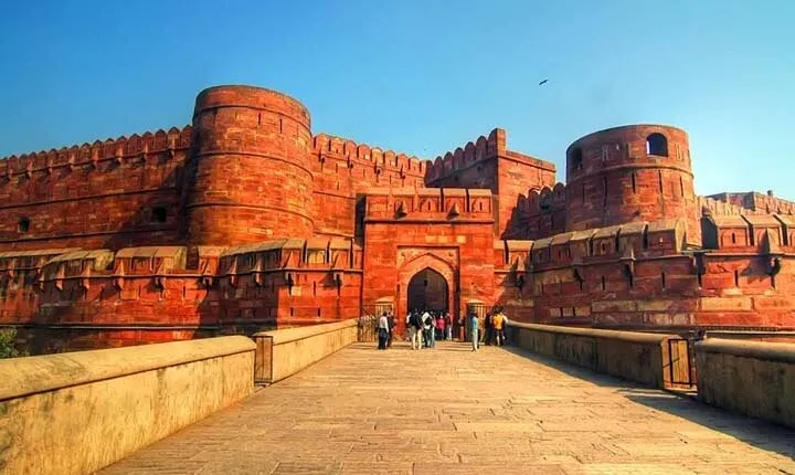 From Agra : Taj Mahal , Agra Fort & Baby Taj Tour by AC Car