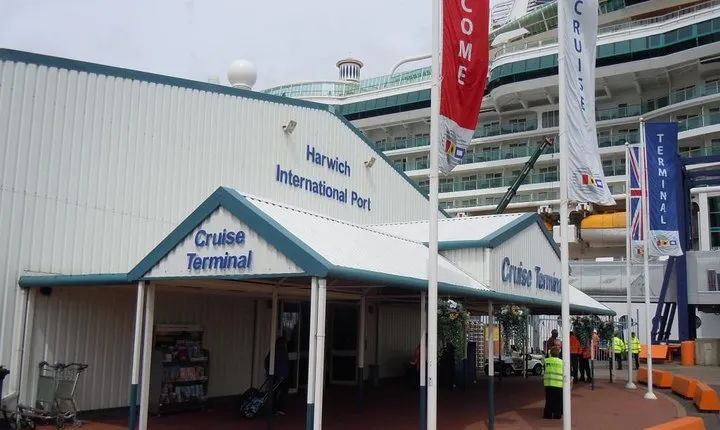 London To Harwich Port Terminal Private Transfer