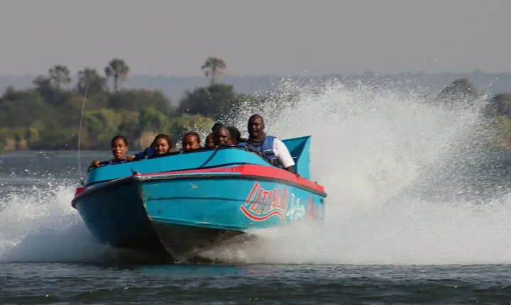 Adrenaline Jet Boat Safari in Victoria Falls