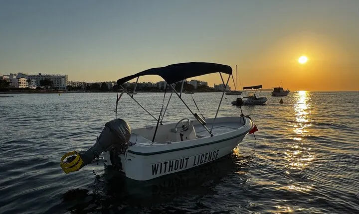 San Antonio Bay Self Drive Boat Rental