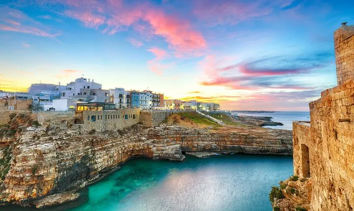 Ostuni, Cisternino Polignano Small-Group Guided Tour from Bari