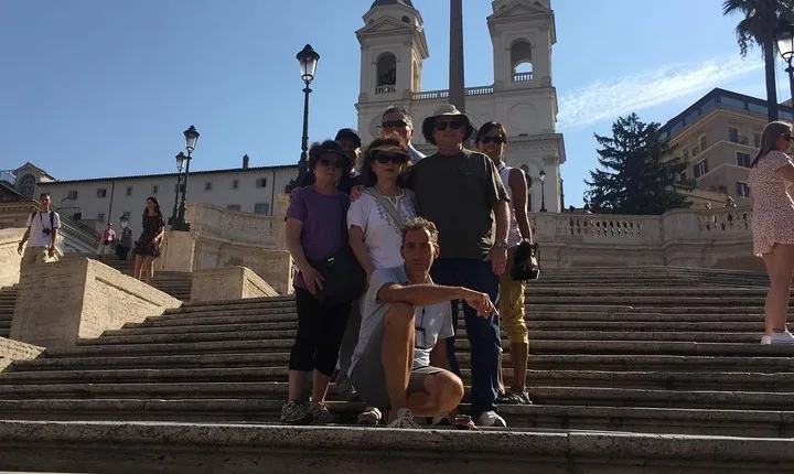 Rome Luxury Halfday with Professional English-Speaking Driver