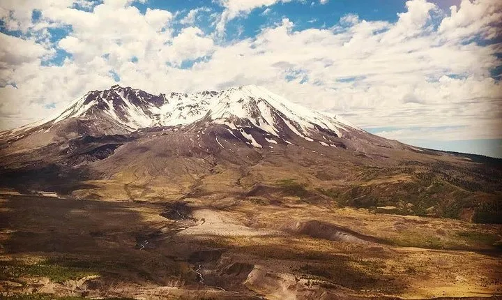 Mt. St. Helens National Monument from Seattle: All-Inclusive Small-Group Tour