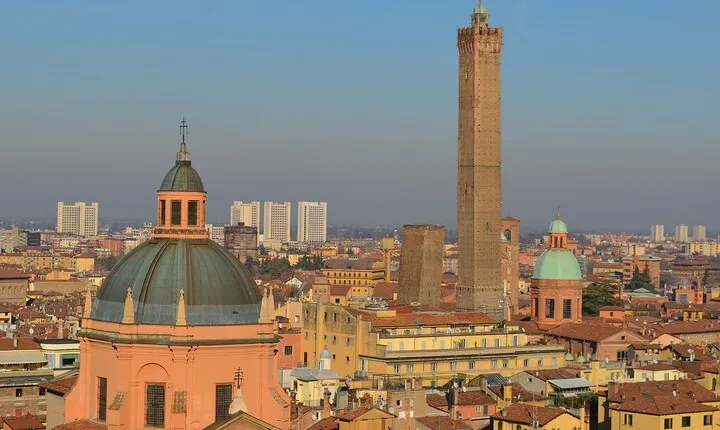 Private Direct Transfer From Milan to Bologna