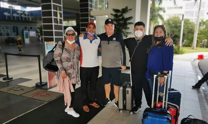 Roundtrip VIP Transfer from Punta Cana Airport to Punta Cana Hotels