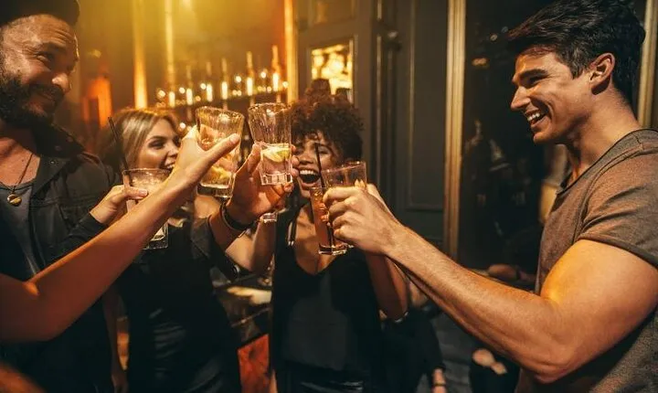 Dongcheng Car Tour Mao'er Hutong Beijing