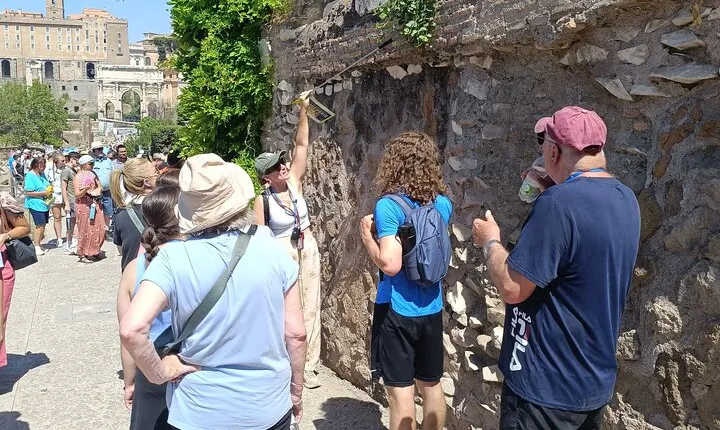 VIP Private Colosseum and Ancient Rome Experience