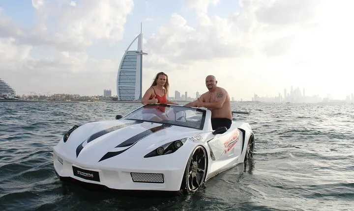 Dubai: Jet Car 30 minutes thrill ride including Pick & Drop