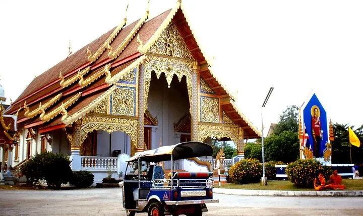 Chiang Mai City Tuk Tuk Tour - Half Day
