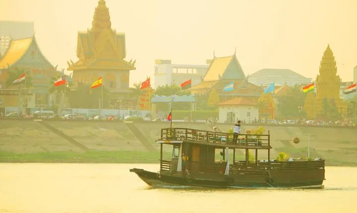 Mekong Silk Island Cruise - Unlimited Beer, Soft Drinks & Fresh Fruit Platter