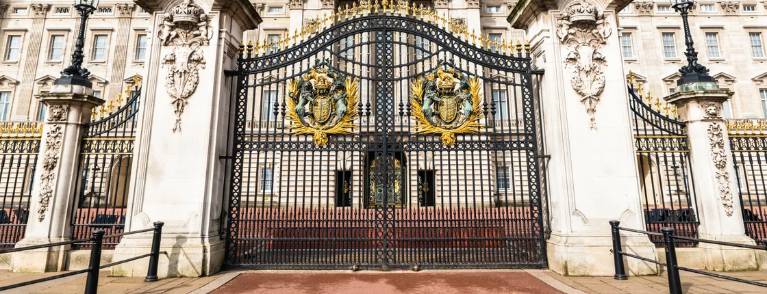 Buckingham Palace skip-the-line tour with Changing of the Guard