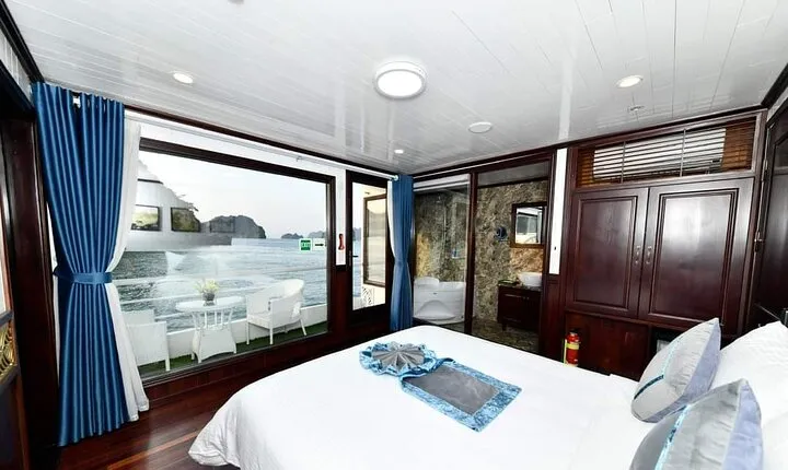 Sapphire Cruise Luxury Halong Bay Cruise Seaview Balcony Cabin