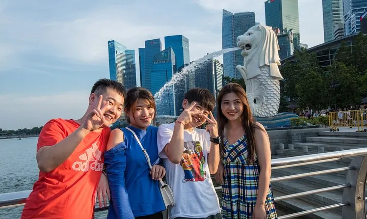 Sentosa Luxe: A Premium Half-Day Island Discovery Private Tour