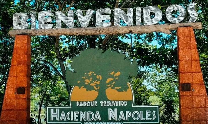 Enjoy 1 full day at the Hacienda Napoles