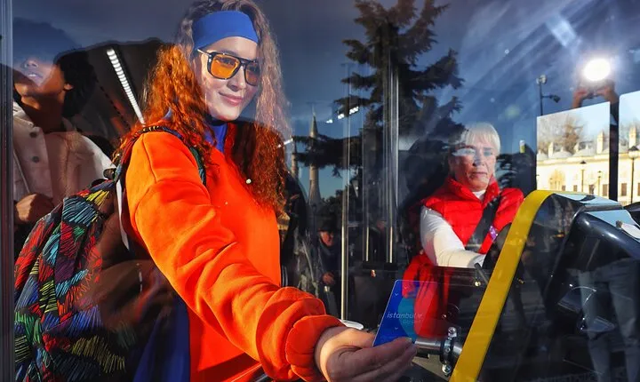 Istanbul Open-Top Hop-on Hop-off Sightseeing Bus