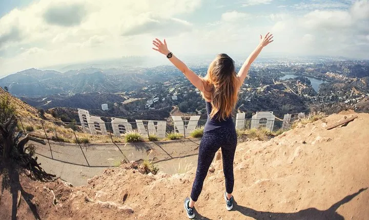 2-Hour Hollywood Bus Tour