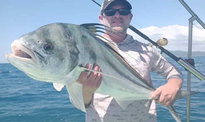 Private 9-Hour Fishing Experience in Golfo Dulce