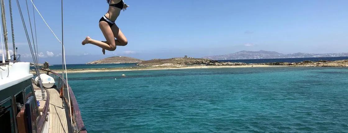 Mykonos yacht cruise to Rhenia Island and guided tour of Delos
