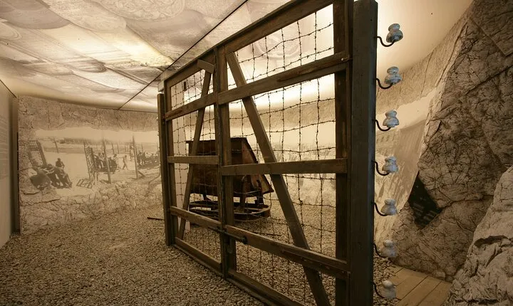 Oskar Schindler's Factory Fast Track Entry Tickets