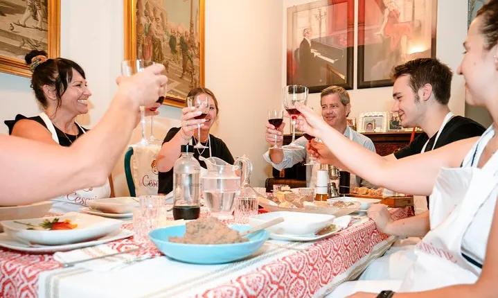 Typical Dining & Cooking Demo at Local's Home in Rome