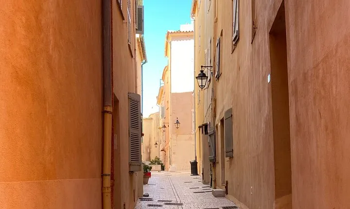 Saint Tropez Shore Small Group Tour