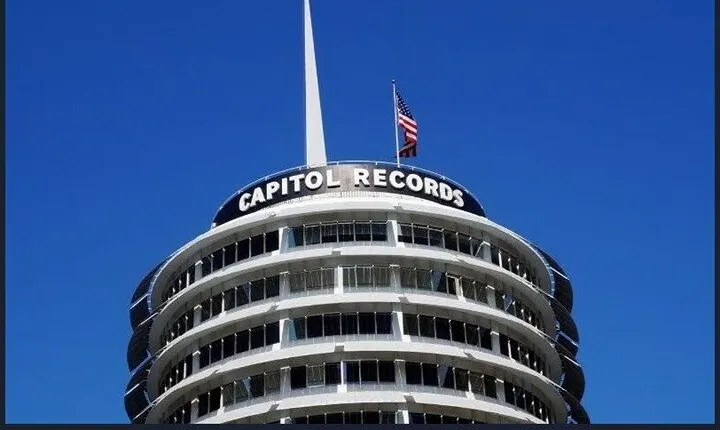 4, 5, or 6-Hour Los Angeles Private Tour in Stretch Limo