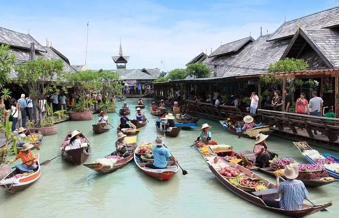Floating Market & Pattaya City Landmarks Tour (SHA Plus)