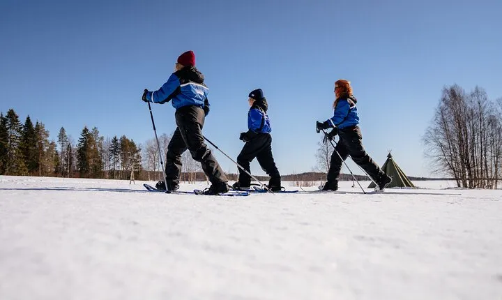 Snowshoe Walk to the Arctic Nature, Apukka Resort Rovaniemi