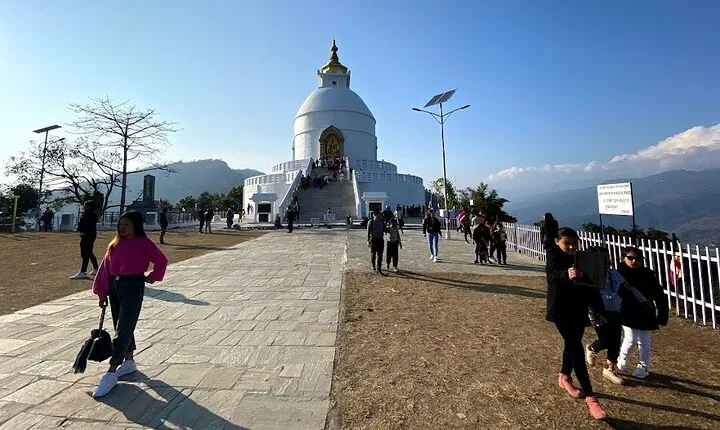 Pokhara: Full Day Easy Hiking to Annapurna Panorama
