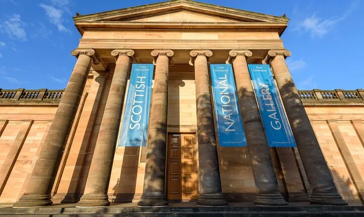 Edinburgh Private Tour of the National Museum of Scotland