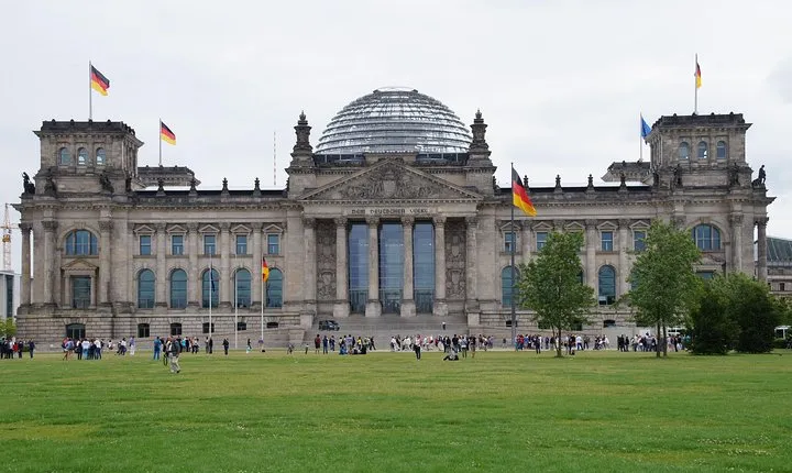 Berlin and National Socialism: Berlin under Nazism