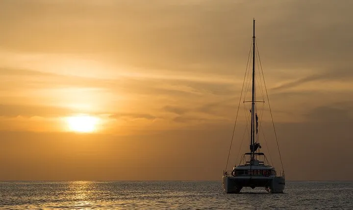 Mykonos Catamaran Private Sunset Cruise with Transfer