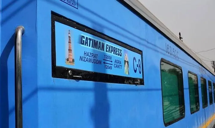Same Day Taj Mahal & Agra City Tour By Express Train (All Inclusive)