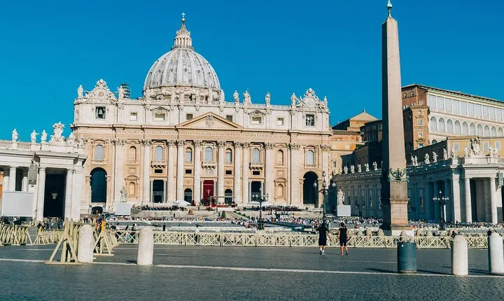 Tour audioguidato della Basilica di San Pietro