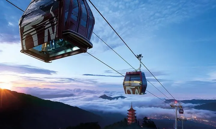 Genting Highland Full-Day Tour With 2-Way Cable Car Tickets