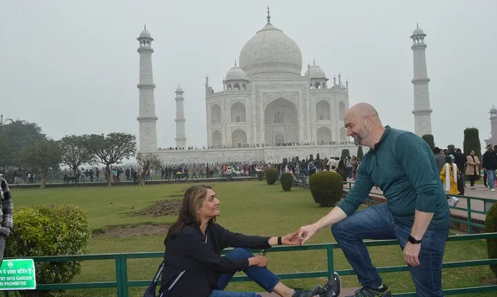 Same Day Trip Taj Mahal, Agra Fort & Baby Taj From Delhi By Car