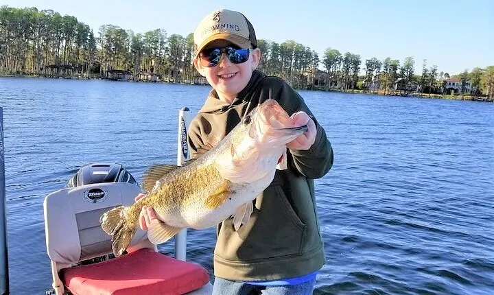Private 6-Hour Butler Chain Of Lakes Fishing Charter Near Orlando