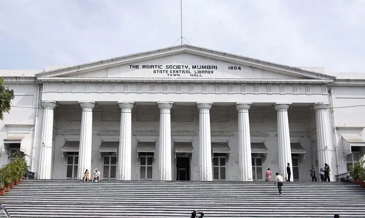 Mumbai Heritage Walk: Colonial, Gothic and Indo Saracenic Gems