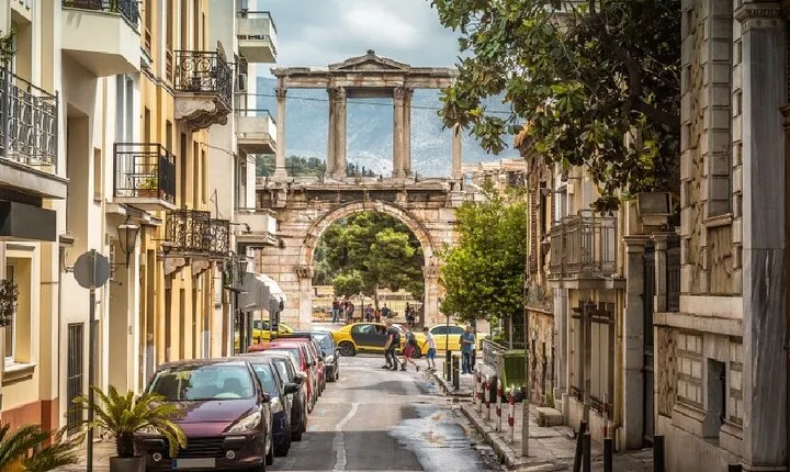 The Greek Essentials: Private Full-Day Tour of Athens Highlights
