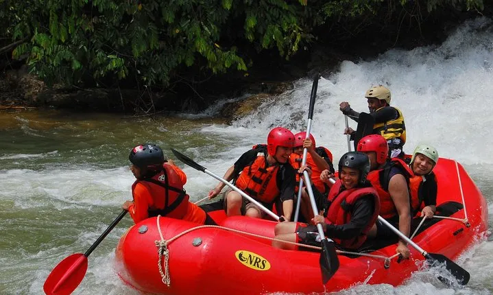 Whitewater Rafting Adventure at Kampar (From KL)