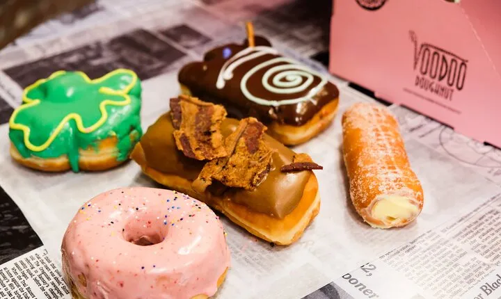 Fulton Market Delicious Donut Adventure and Walking Food Tour