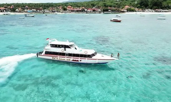 Round Trip Fast Boat Transfer Nusa Lembongan