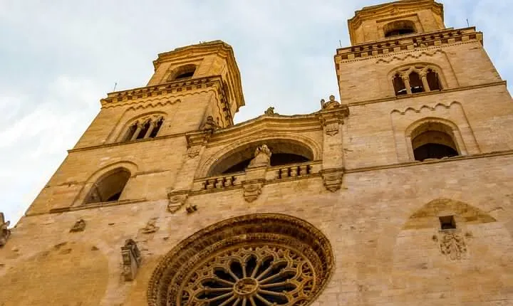 2 Hours Private Guided Tour in the Historic Centre of Altamura