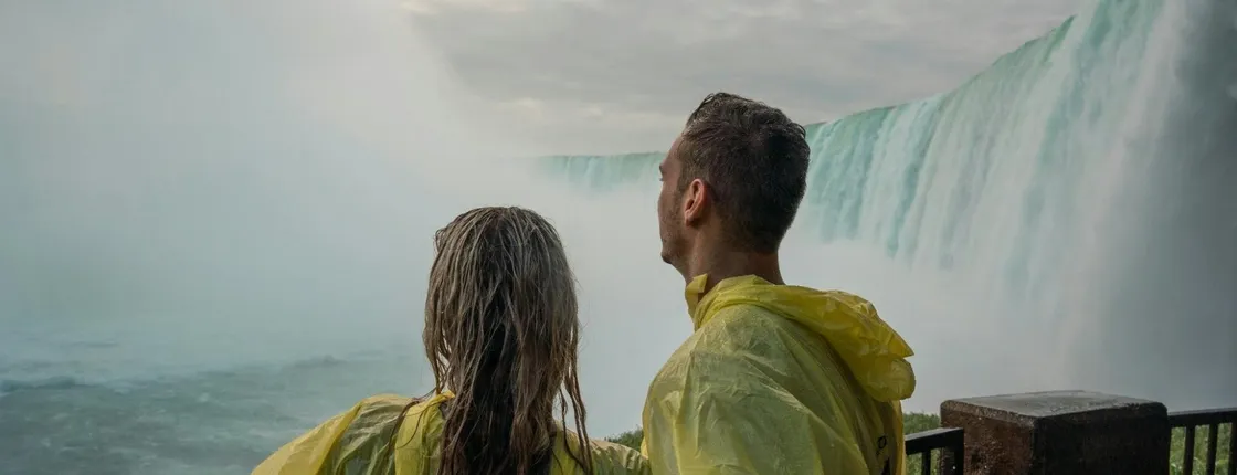 Niagara Falls 9-hours tour from Toronto